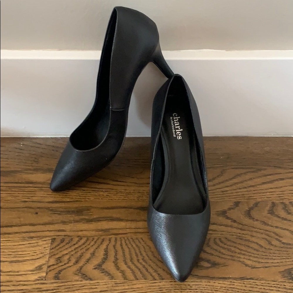 Pointed-toe Charles by Charles David black pumps